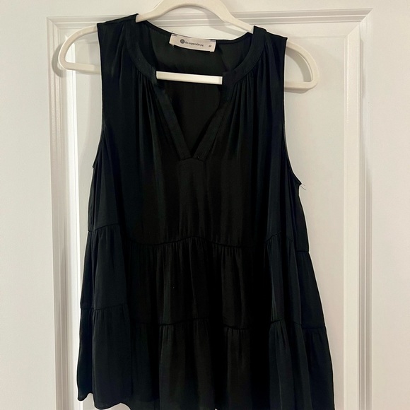 The Impeccable Pig Black Tiered Tank Top Size Medium - Picture 2 of 4